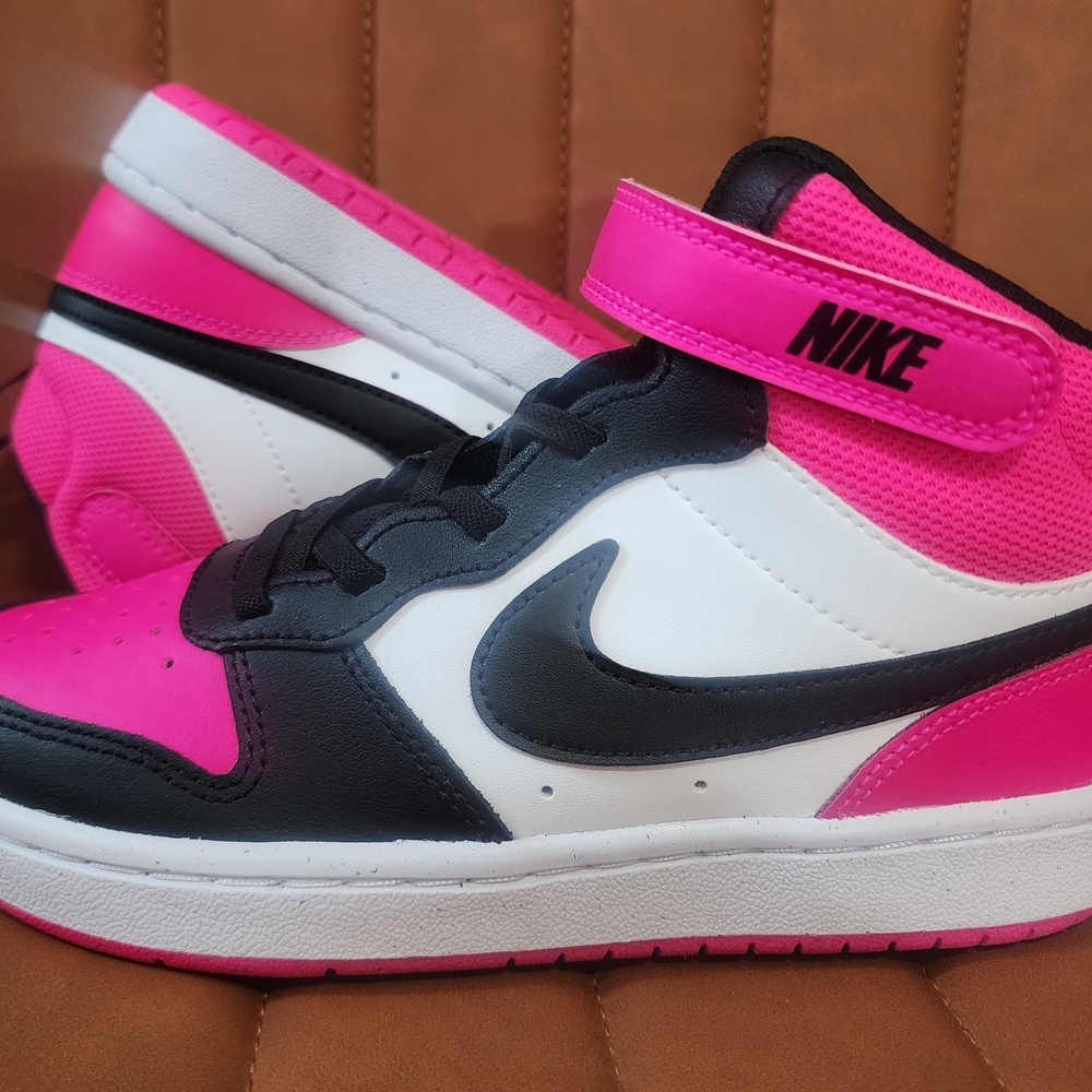 Never Worn! Nike Kids Hot Pink, Black & White Mid-Top Sneakers